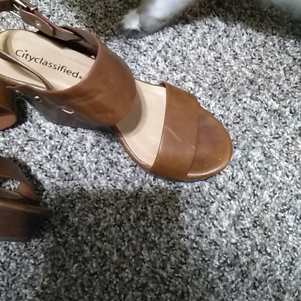 Wedges - Picture 2 of 2